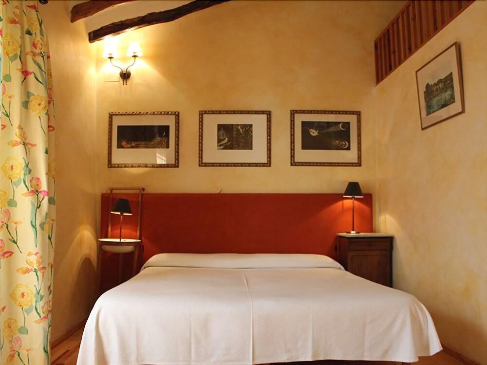 Hotel Rural Mas Fontanelles Біар Екстер'єр фото